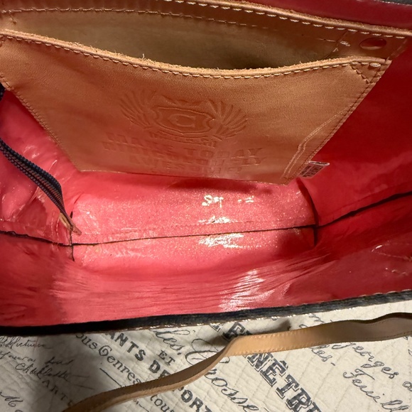 Consuela Suzie - Picture 4 of 4